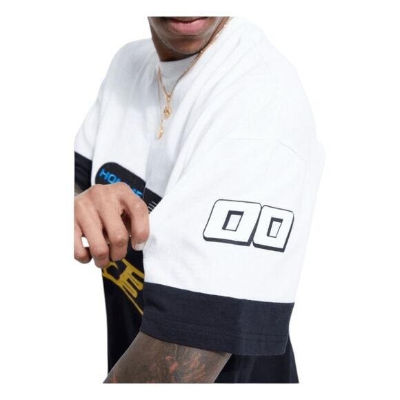 Boohoo Man Oversized Multi Badge Moto Graphic Tee M - Picture 2 of 9